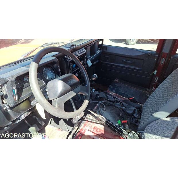 2005 Land Rover Defender-47156811
