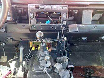 2005-land-rover-defender-1452430-47156814
