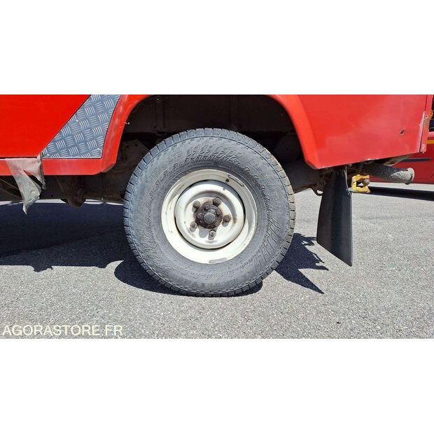 2005 Land Rover Defender-47156844