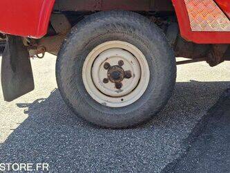 2005-land-rover-defender-1452430-47156845