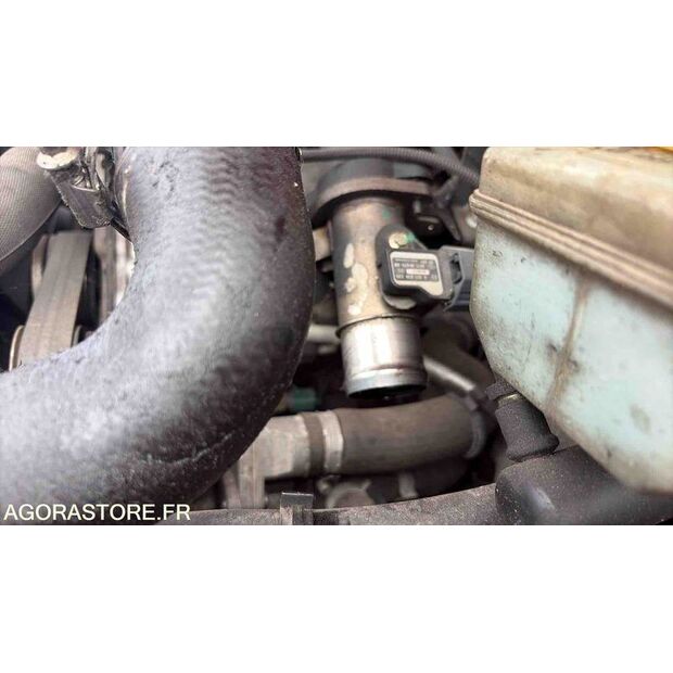 2008 Land Rover Defender-47156877