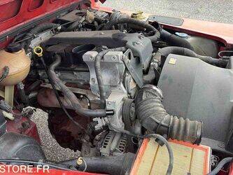 2008-land-rover-defender-1452431-47156883