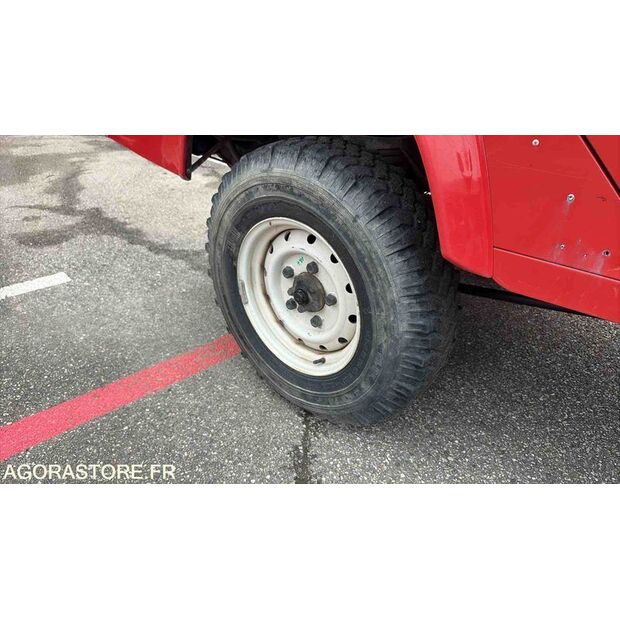 2008 Land Rover Defender-47156889