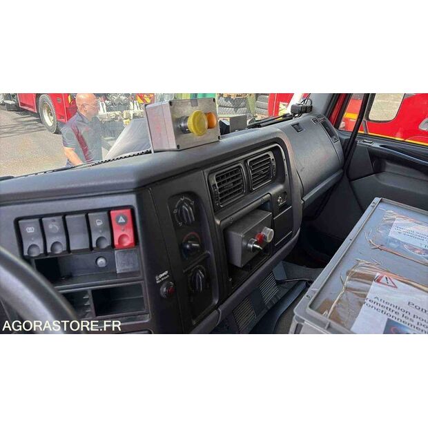 2002 Renault PREMIUM-47157240