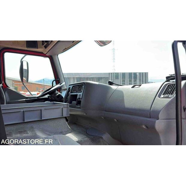2002 Renault PREMIUM-47157331