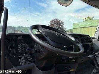 2002-renault-premium-1452443-47157342