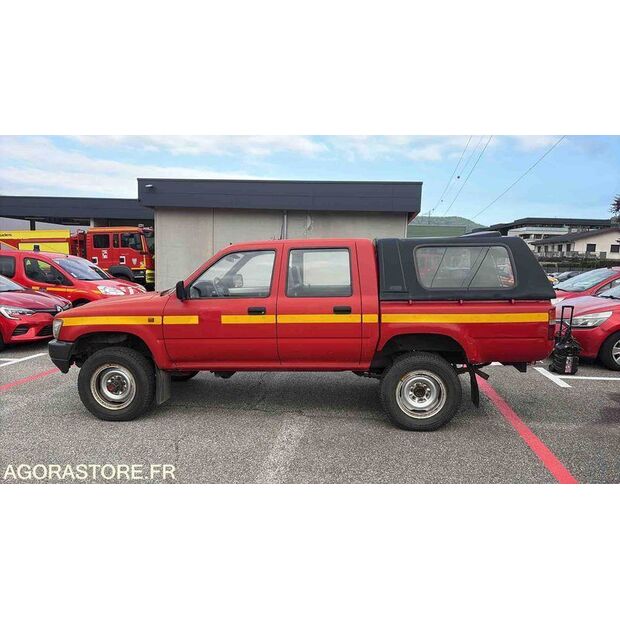 1990 Toyota Hilux-47157384