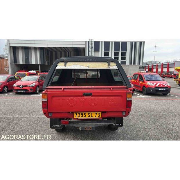1990 Toyota Hilux-47157385