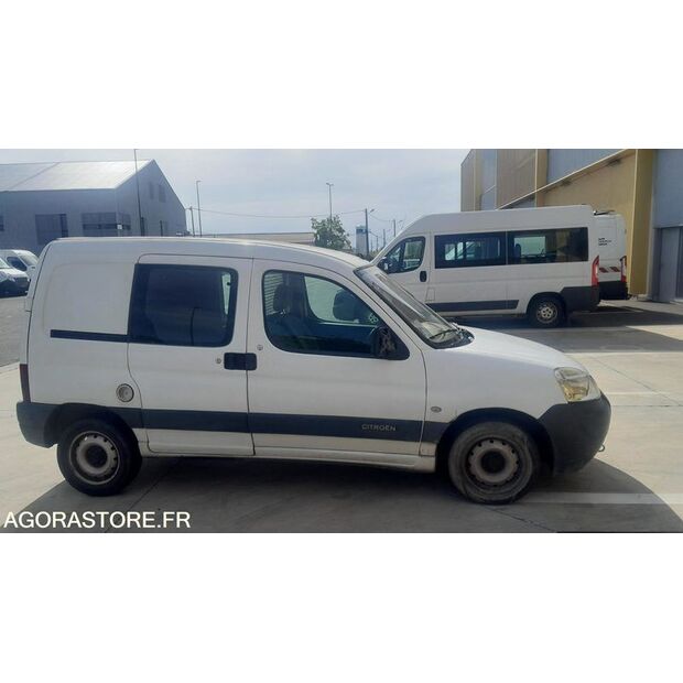 2004 سيتروين BERLINGO-47157523