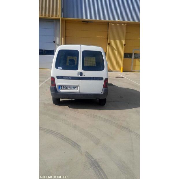 2004 سيتروين BERLINGO-47157524