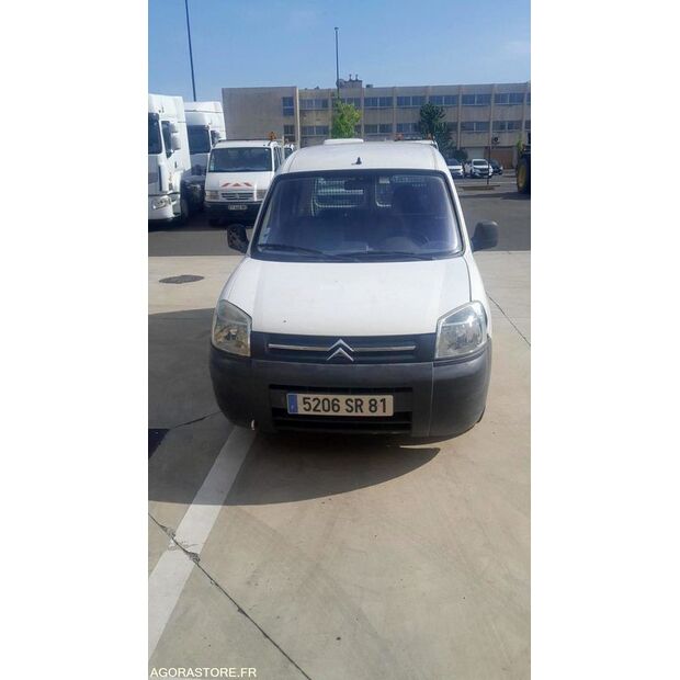 2004 سيتروين BERLINGO-47157527