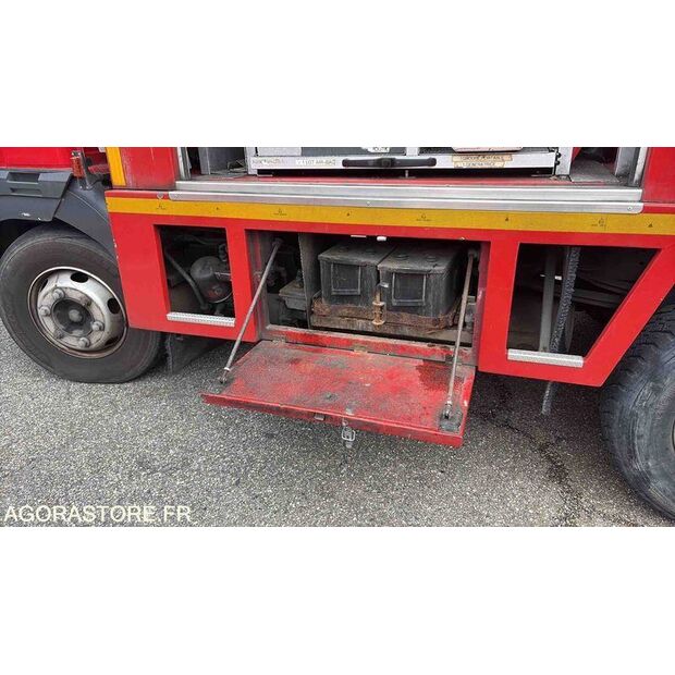 2000 Renault S150-47157592