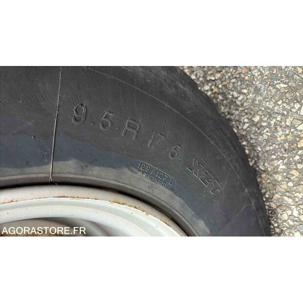 2000 Renault S150-47157616