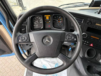 2016-mercedes-benz-actros-1452485-47158886
