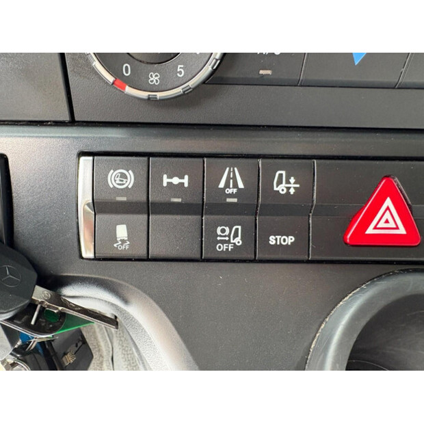 2016 Mercedes-Benz ACTROS-47158900