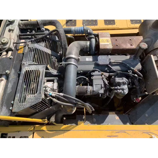 2018 كوماتسو PC360-8MO-47161122