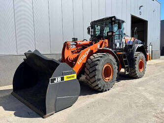 2020-hitachi-zw-250-6-1452725-47161781