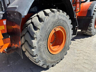 2020-hitachi-zw-250-6-1452725-47161812