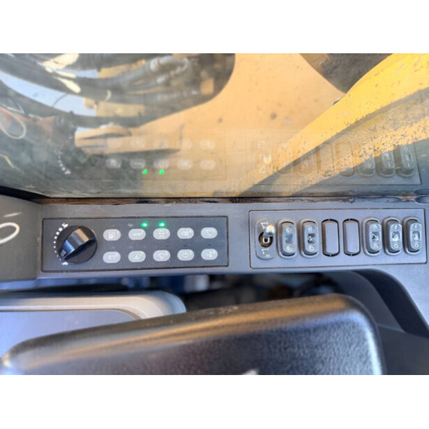 2017 Caterpillar 352F-47161997