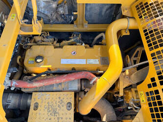 2017-caterpillar-352f-1452730-47162034