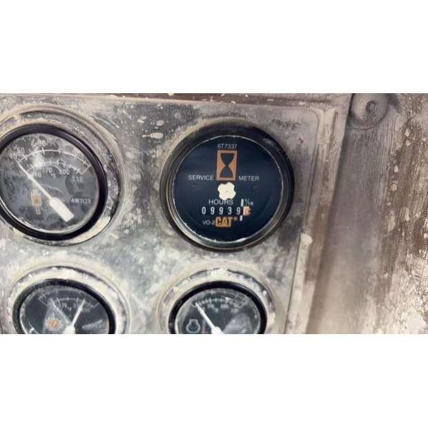 2011 Caterpillar D9N-47162348