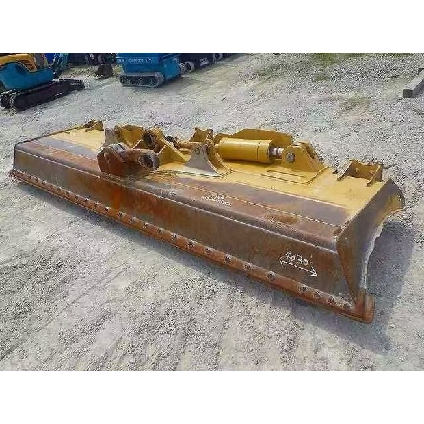 2013 Caterpillar D6N-47162354