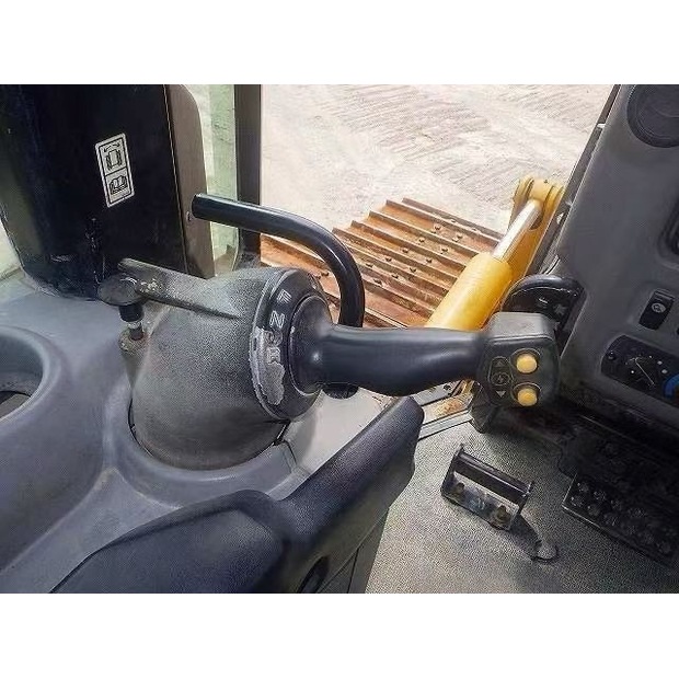 2013 Caterpillar D6N-47162357