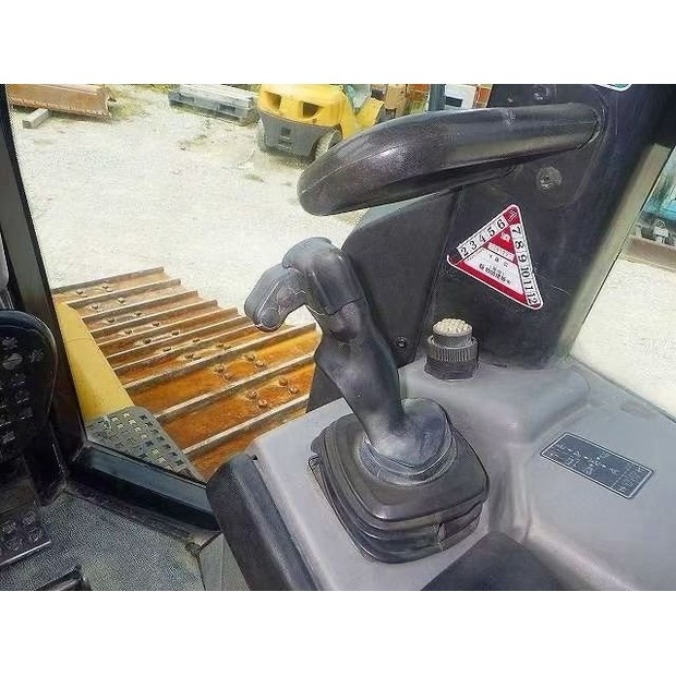 2013 Caterpillar D6N-47162358