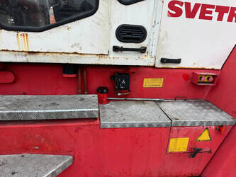 2009-svetruck-13-6-120-47162678