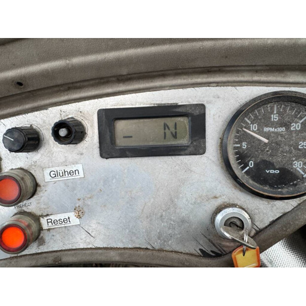 2009 Svetruck 13.6-120-47162688