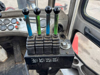 2009-svetruck-13-6-120-47162689