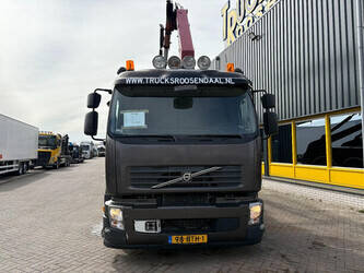 2011-volvo-others-47162787