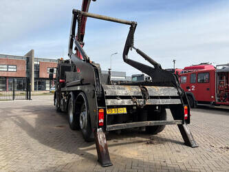 2011-volvo-others-47162790