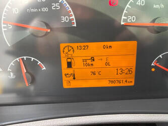 2011-volvo-others-47162800