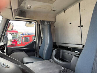2011-volvo-others-47162801