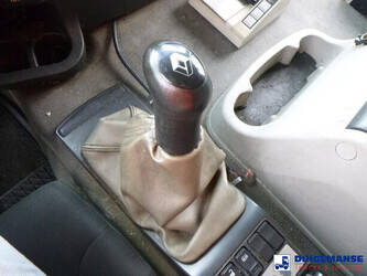 2010-renault-premium-260-47162958