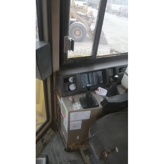 2008 Komatsu D275A-2-47177768