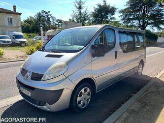 2013-renault-trafic-1452979-47179371