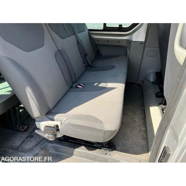 2013 Renault Trafic-47179381