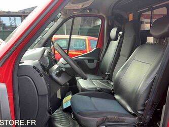2014-renault-master-1452981-47179478