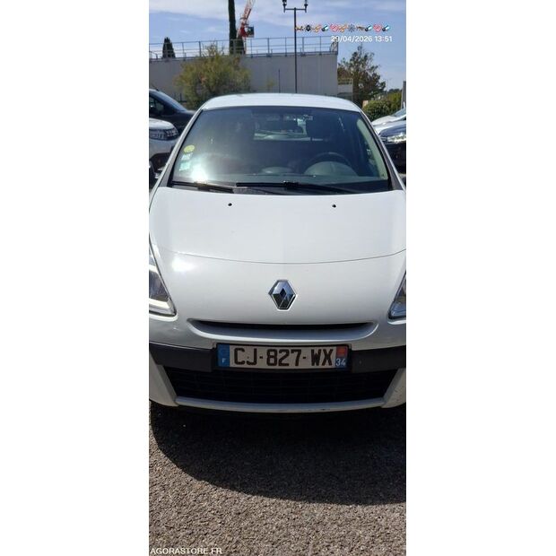 2012 Renault Clio-47179908