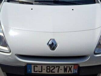 2012-renault-clio-1452999-47179908