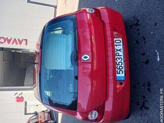 2009-renault-clio-1453002-47179993