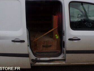 2011-renault-kangoo-1453007-47180114