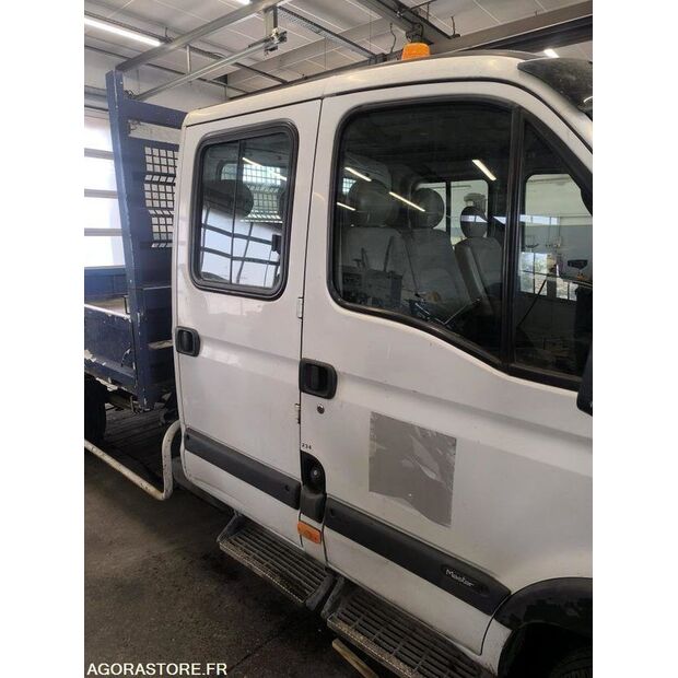 2005 رينو MASTER.PR-47180150