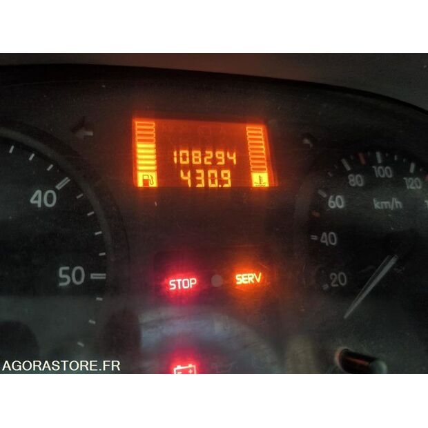 2005 رينو MASTER.PR-47180158