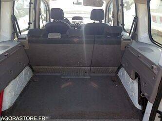 2009-renault-kangoo-1453011-47180293