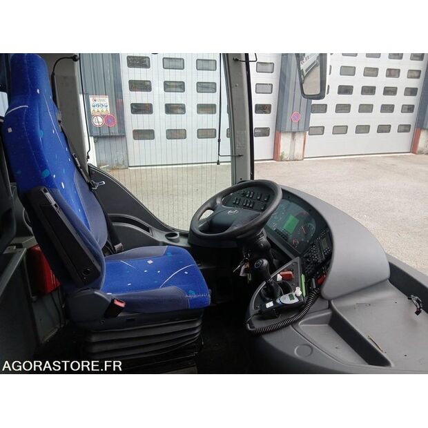 Mercedes-Benz Tourismo-47180316