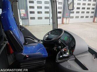 mercedes-benz-tourismo-1453013-47180316