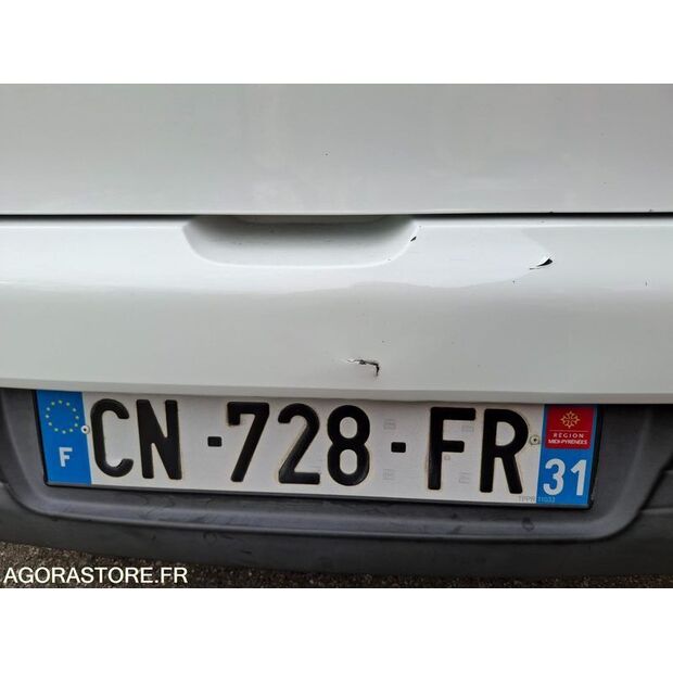 2012 Renault Clio-47180422